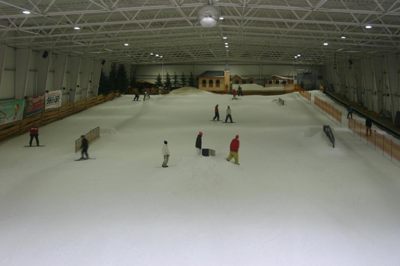Ferienhauser An Der Skihalle Snowtropolis Villa Horlitz Exterior foto